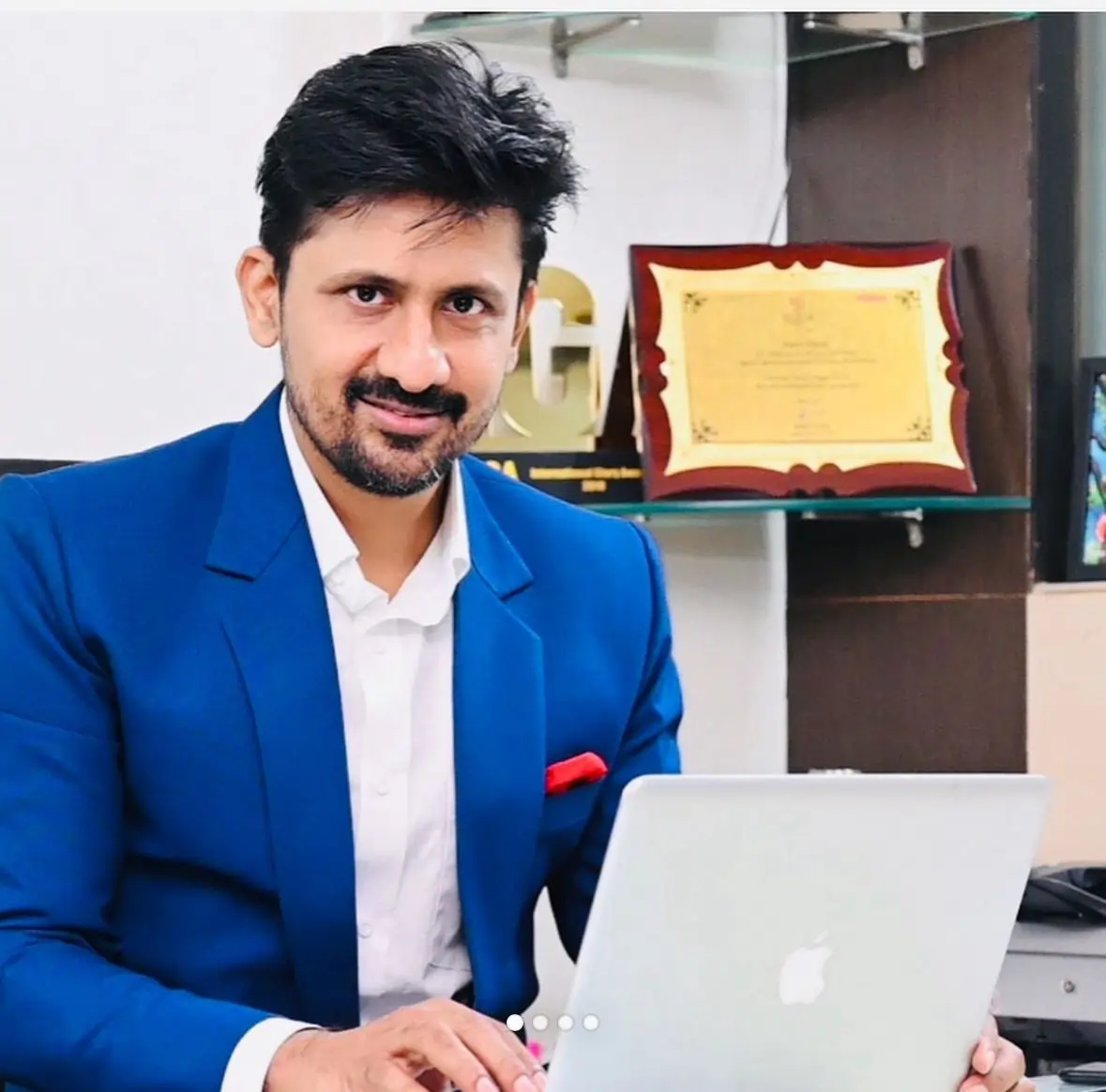 Dr. Sujit Shinde